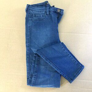 Fashion Nova Stretch Fit Jeans 9 NWOT
